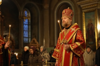 В канун Недели 35-й по Пятидесятнице епископ Леонтий совершил всенощное бдение в Казанском соборе