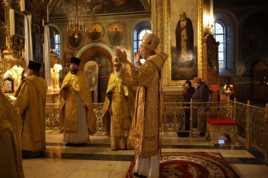 В день памяти преподобной Пелагии епископ Леонтий совершил Литургию в Казанском соборе