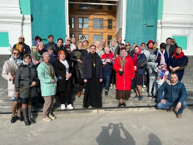 9 апреля 2023 года Казанский кафедральный собор посетили члены сызранского клуба «замечательных людей».