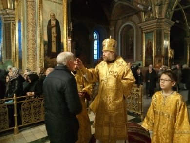 В канун Недели о мытаре и фарисее епископ Леонтий совершил всенощное бдение в Казанском соборе