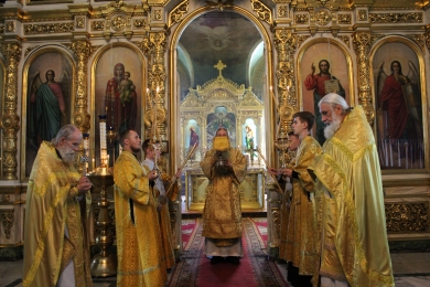 Божественная Литургия в Казанском соборе
