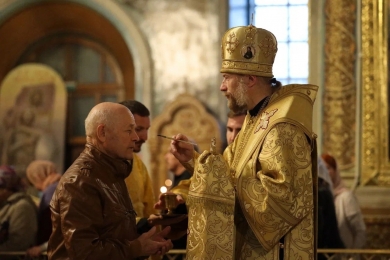 В канун Недели 14-й по Пятидесятнице епископ Леонтий совершил всенощное бдение в Казанском соборе