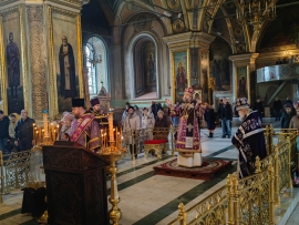 В Неделю 2-ю Великого поста епископ Леонтий совершил Литургию в Казанском соборе