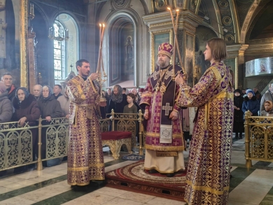 Епископ Леонтий совершил вечерню с чином прощения в Казанском соборе